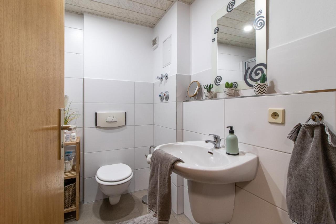 שווארצנברג Modernes Apartment Im Gruenen I Balkon I Wlan I Stellplatz מראה חיצוני תמונה